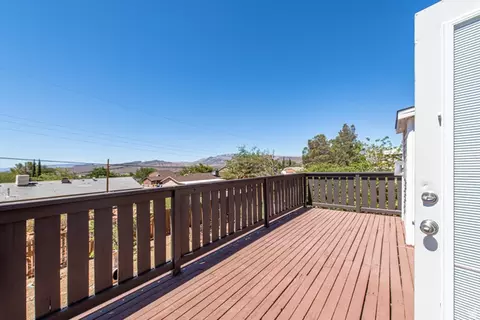 Exterior - 170 E 350 N, Saint George, UT 84790 photo 7 of 10