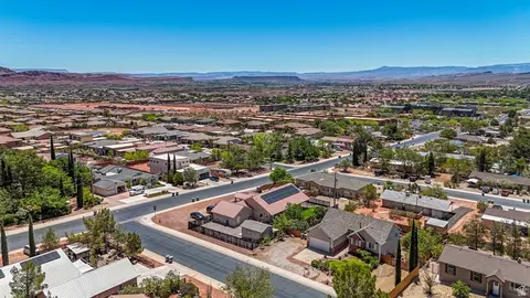 View/Area - 170 E 350 N, Saint George, UT 84790 photo 7 of 8