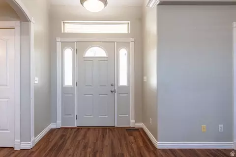 Entry Way - 170 E 350 N, Saint George, UT 84790 photo 8 of 8