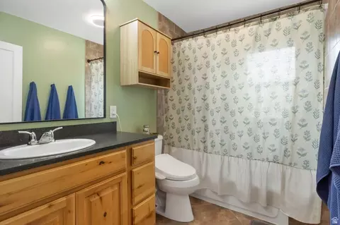 Bath - 135 S 600 W, Provo, UT 84601 photo 1 of 2