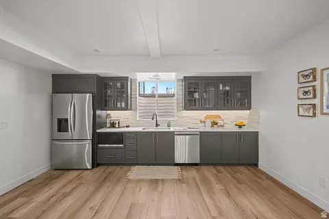 Kitchen - 923 E Shilow Rd #130, Erda, UT 84074 photo 4 of 4