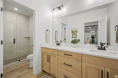 Bath - 923 E Shilow Rd #130, Erda, UT 84074 photo 5 of 5