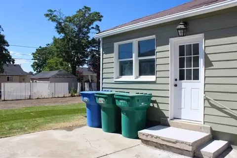 Exterior - 847 N 275 E, Orem, UT 84057 photo 2 of 2