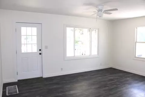 Living - 847 N 275 E, Orem, UT 84057 photo 2 of 4