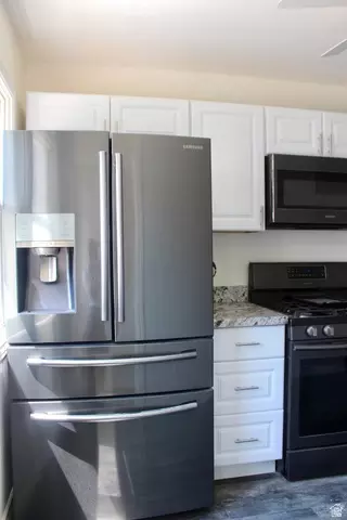 Kitchen - 847 N 275 E, Orem, UT 84057 photo 3 of 4