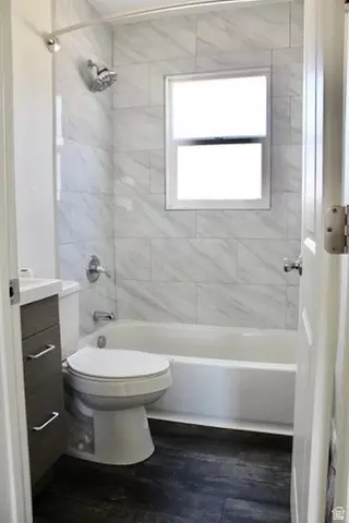 Bath - 847 N 275 E, Orem, UT 84057 photo 1 of 4