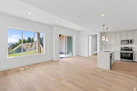 Living - 4529 N Windsor Dr, Provo, UT 84604 photo 3 of 4