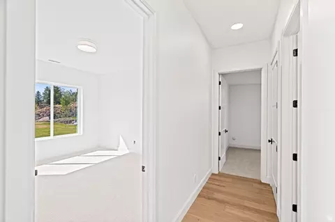 Entry Way - 4529 N Windsor Dr, Provo, UT 84604 photo 5 of 6