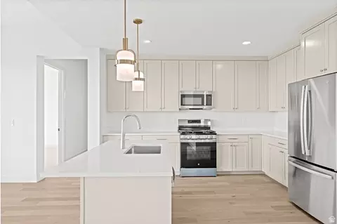 Kitchen - 4529 N Windsor Dr, Provo, UT 84604 photo 10 of 10