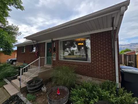 Exterior - 686 E 2nd St, Ogden, UT 84404 photo 2 of 4