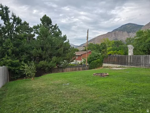 Exterior - 686 E 2nd St, Ogden, UT 84404 photo 4 of 4