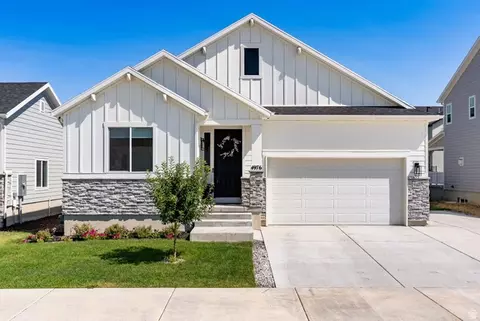 4976 W Escalante Ln, Mountain Green, UT 84050