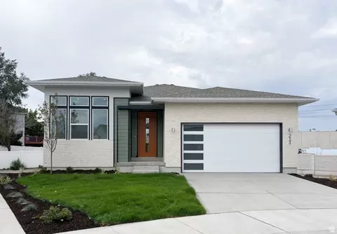 233 W Waterstone Cir, Murray, UT 84107