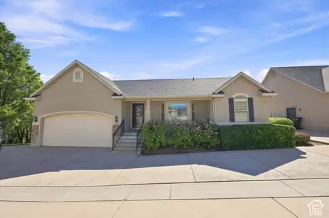 1418 S Avalon Dr, Springville, UT 84663