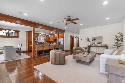Living - 1113 N Springer View Dr, Midway, UT 84049 photo 1 of 3
