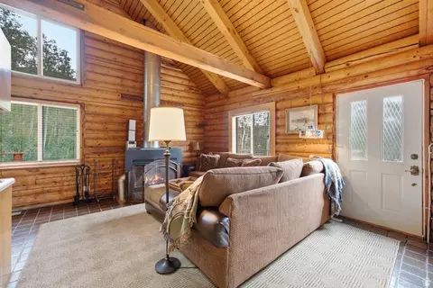Living - 6964 E Canejo, Oakley, UT 84055 photo 2 of 4