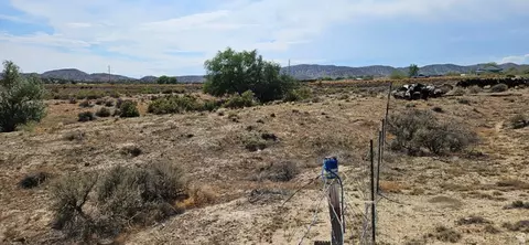 6153 S 1500 Ave E, Naples, UT 84078 photo 5