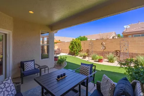Exterior - 1836 W Ruby River Ln, Saint George, UT 84790 photo 6 of 18