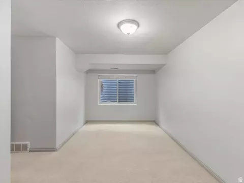Bedroom - 15228 S Eagle Chase Dr, Draper, UT 84020 photo 3 of 4