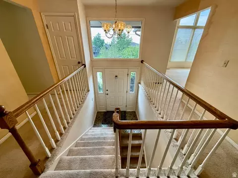 Entry Way - 2197 S Bountiful Blvd, Bountiful, UT 84010 photo 1 of 4