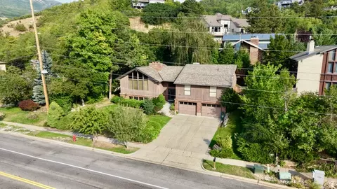 View/Area - 2197 S Bountiful Blvd, Bountiful, UT 84010 photo 1 of 10