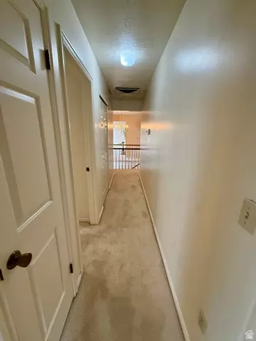 Entry Way - 2197 S Bountiful Blvd, Bountiful, UT 84010 photo 4 of 4