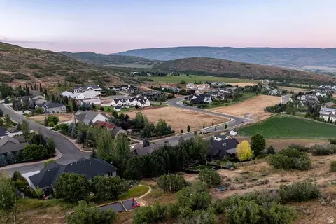 View/Area - 460 E Saddle Dr, Midway, UT 84049 photo 3 of 9