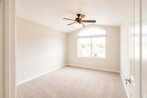 Bedroom - 1621 N Pages Pl, Bountiful, UT 84010 photo 2 of 4