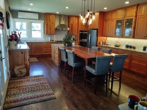 Kitchen - 2170 N Hwy 357, Beaver, UT 84713 photo 4 of 4