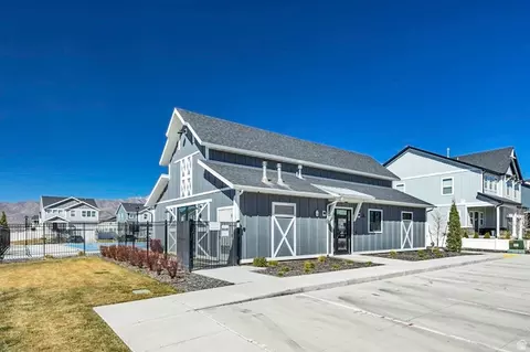 Exterior - 642 E Garden Grove Dr #337, Eagle Mountain, UT 84005 photo 3 of 4