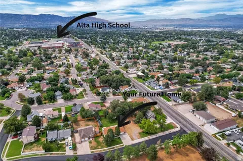 View/Area - 1028 E Annabelle Ln S, Sandy, UT 84094 photo 5 of 19