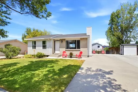 8340 W Danbury Dr, Magna, UT 84044