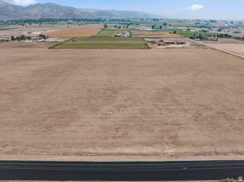 700 E 1400 S #4, Elsinore, UT 84724