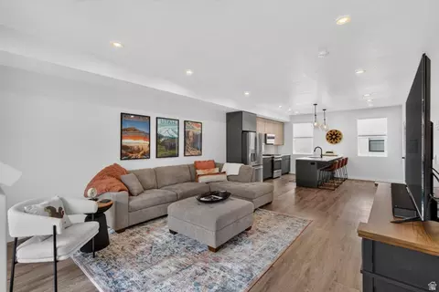 Living - 527 W 620 N # 132, Centerville, UT 84014 photo 5 of 5