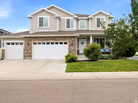 3827 W Coastal Dune Dr, South Jordan, UT 84009