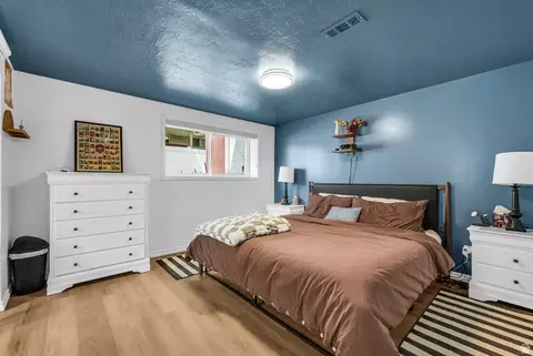 Bedroom - 128 S 1000 E, Layton, UT 84041 photo 2 of 4