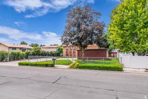 Exterior - 128 S 1000 E, Layton, UT 84041 photo 3 of 8