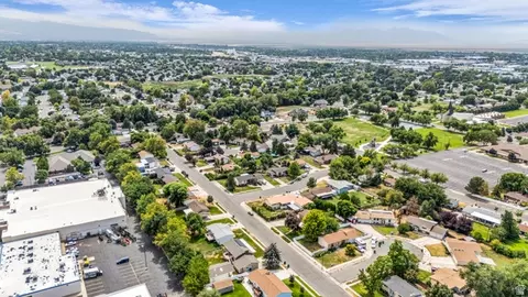 View/Area - 128 S 1000 E, Layton, UT 84041 photo 3 of 12