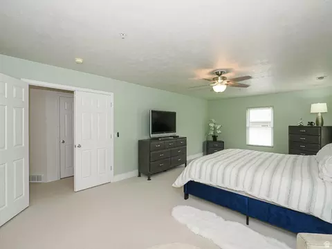Bedroom - 1890 E Oak Dr, Draper, UT 84020 photo 3 of 5