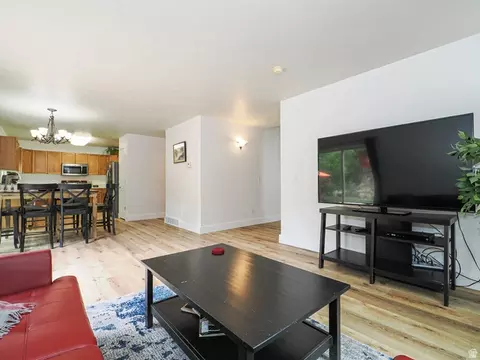 Living - 1890 E Oak Dr, Draper, UT 84020 photo 6 of 9