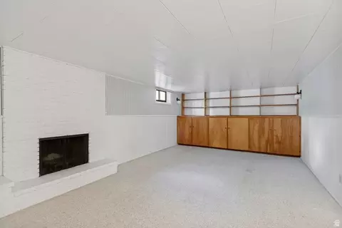 Living - 2067 E Sahara Dr, Holladay, UT 84124 photo 5 of 6