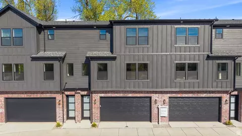 Exterior - 7613 S 300 E, Midvale, UT 84047 photo 5 of 6