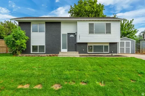 2492 W Starling Cir, West Valley City, UT 84119