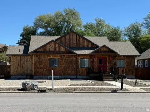 192 N 100 W, Malad City, ID 83252