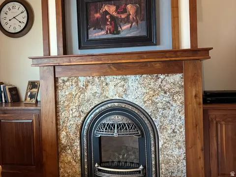 Living - 581 S 700 St E, Spring City, UT 84662 photo 2 of 4