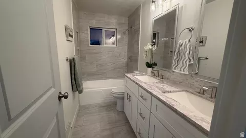 Bath - 502 S Monroe Ave W, Ogden, UT 84404 photo 3 of 4