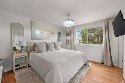 Bedroom - 592 Jim Bridger Dr, Centerville, UT 84014 photo 1 of 3
