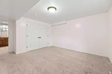 Bedroom - 4668 Bountiful Ridge Dr, Bountiful, UT 84010 photo 5 of 6