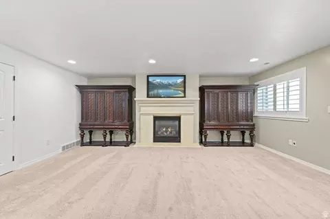 Living - 4668 Bountiful Ridge Dr, Bountiful, UT 84010 photo 3 of 4