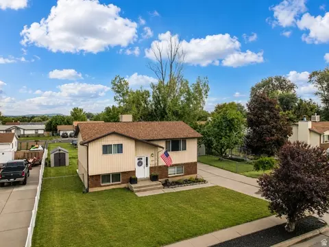 5079 S 2825 W, Roy, UT 84067
